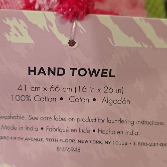 Betsey Johnson XOX Cherries Bath Towel Set - Picture 7 of 9